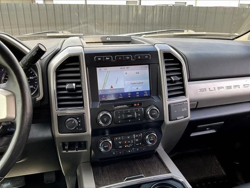 Used 2020 Ford F350 Lariat w/ Lariat Value Package AWD/4WD image 22