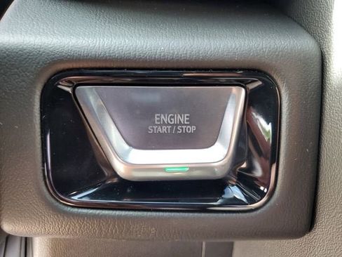 New 2026 GMC Yukon Denali w/ Denali Reserve Package AWD/4WD image 24