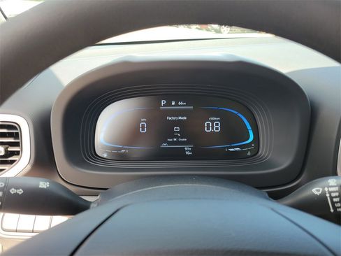 New 2025 Hyundai Venue SE image 18