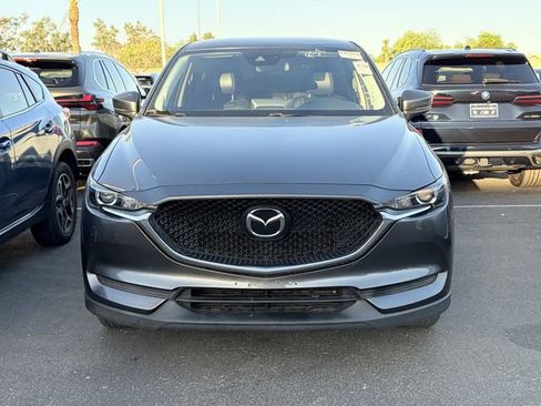Used 2021 MAZDA CX-5 Touring FWD image 2