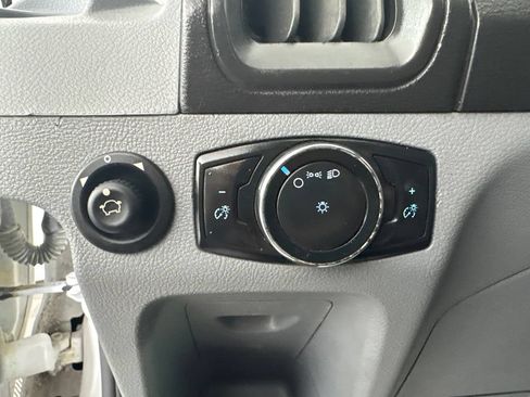 Used 2017 Ford Transit 350 XL RWD image 15
