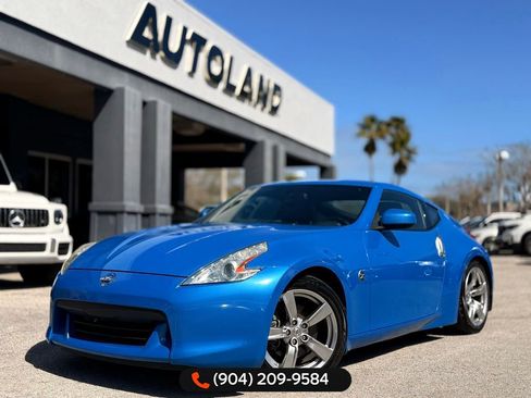 Used 2009 Nissan 370Z Touring image 1