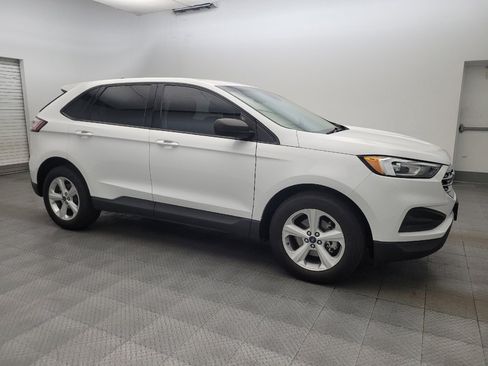 Used 2020 Ford Edge SE FWD image 11