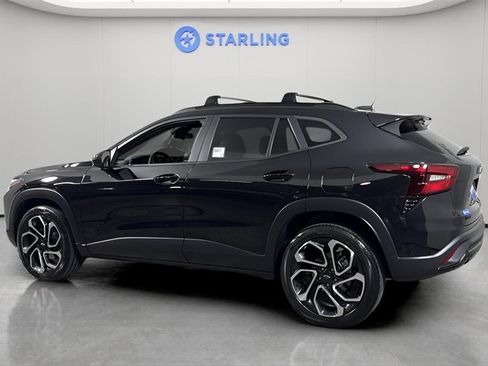 Used 2024 Chevrolet Trax RS w/ Driver Confidence Package image 4