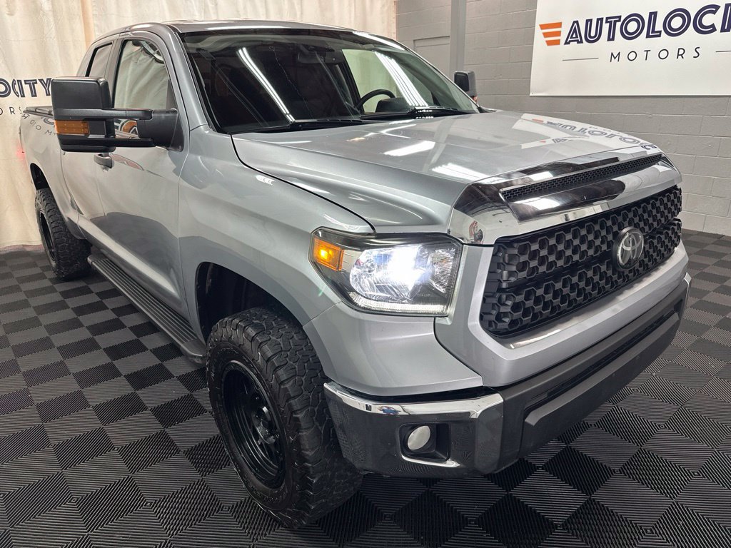 Used 2020 Toyota Tundra SR5 AWD/4WD image 2