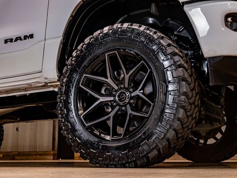 Used 2022 RAM 1500 Big Horn image 16