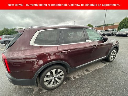 Used 2021 Kia Telluride EX w/ EX Premium Package AWD/4WD image 6