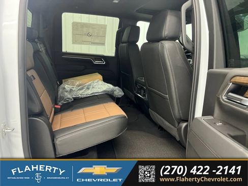 New 2026 Chevrolet Silverado 2500 High Country w/ High Country Premium Package AWD/4WD image 13