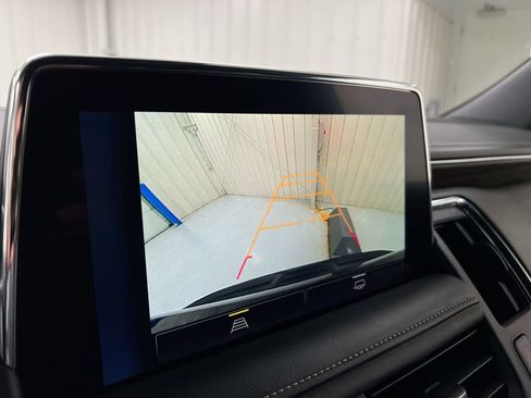 Used 2024 Chevrolet Tahoe Premier image 16