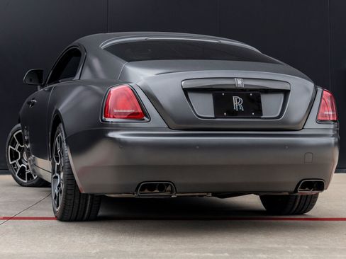 Used 2018 Rolls-Royce Wraith RWD image 9