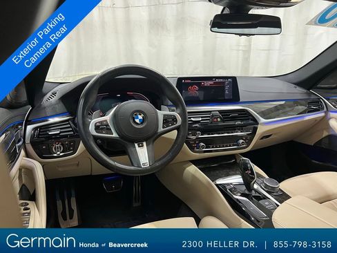 Used 2020 BMW 540i xDrive w/ M Sport Package image 18