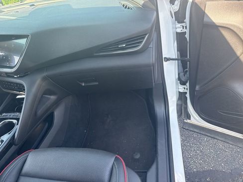 Used 2023 Buick Envision Essence w/ Sport Touring Package image 18