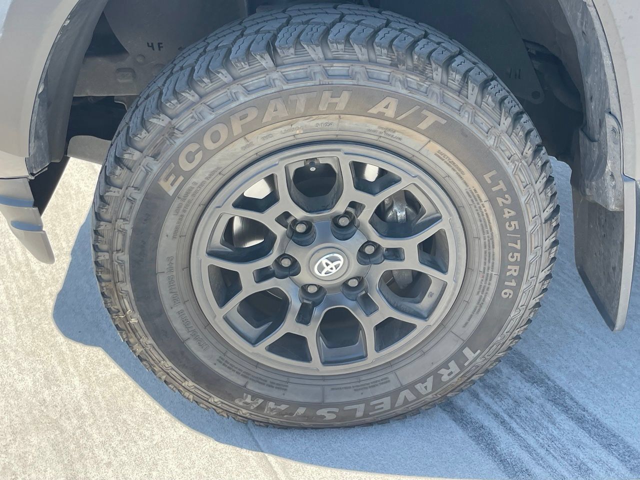 Used 2023 Toyota Tacoma SR5 w/ SX Package RWD image 5