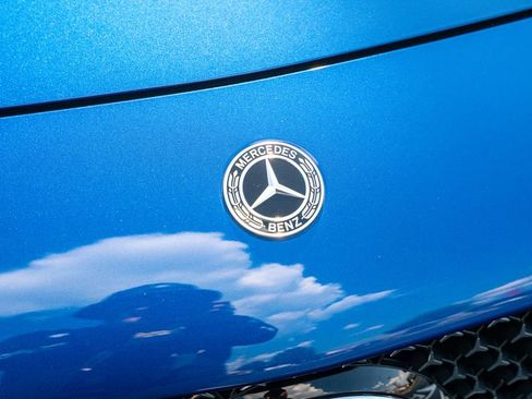 Used 2024 Mercedes-Benz CLE 300 4MATIC Coupe image 7