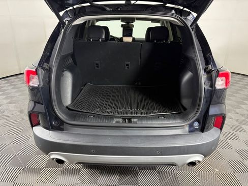 Certified 2021 Ford Escape Titanium image 32