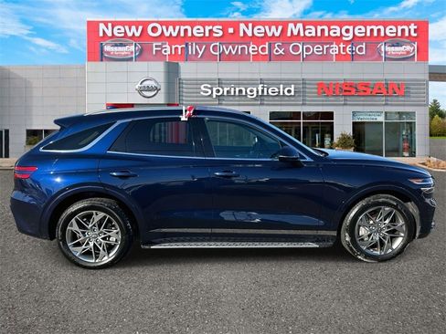 Used 2025 Genesis GV70 2.5T image 4