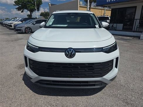 New 2026 Volkswagen Tiguan S FWD image 2