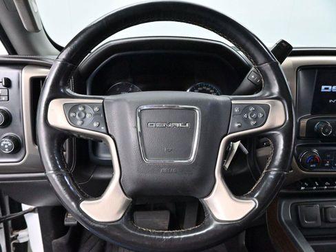 Used 2019 GMC Sierra 2500 Denali w/ Duramax Plus Package image 15