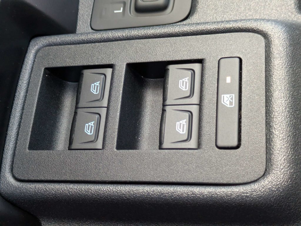 Used 2025 Ford Bronco Raptor AWD/4WD image 13