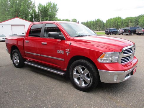 Used 2017 RAM 1500 Big Horn AWD/4WD image 11