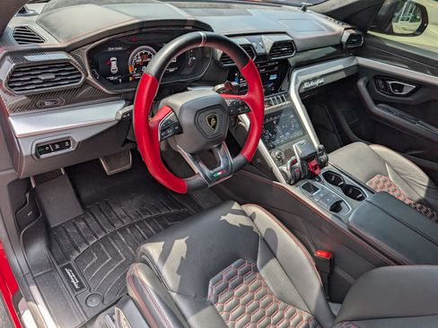 Used 2020 Lamborghini Urus AWD/4WD image 14