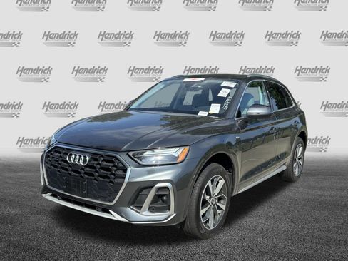 Used 2023 Audi Q5 2.0T Premium Plus w/ Premium Plus Package AWD/4WD image 5