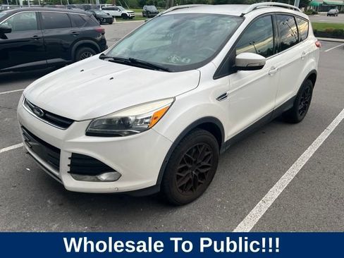 Used 2015 Ford Escape Titanium w/ Equipment Group 301A FWD image 1