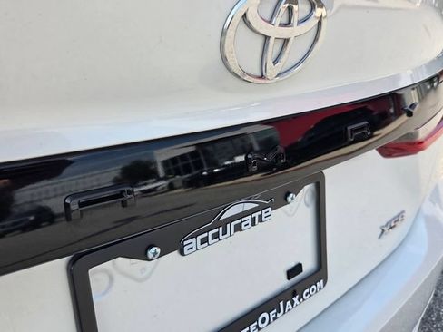 Used 2025 Toyota Camry XSE FWD image 14