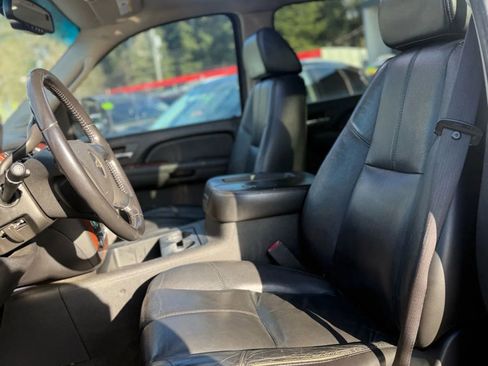 Used 2007 Chevrolet Tahoe LT w/ LT Preferred Equipment Group image 10