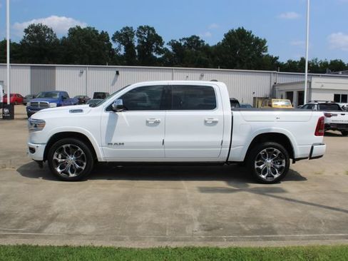 Used 2023 RAM 1500 Limited AWD/4WD image 2