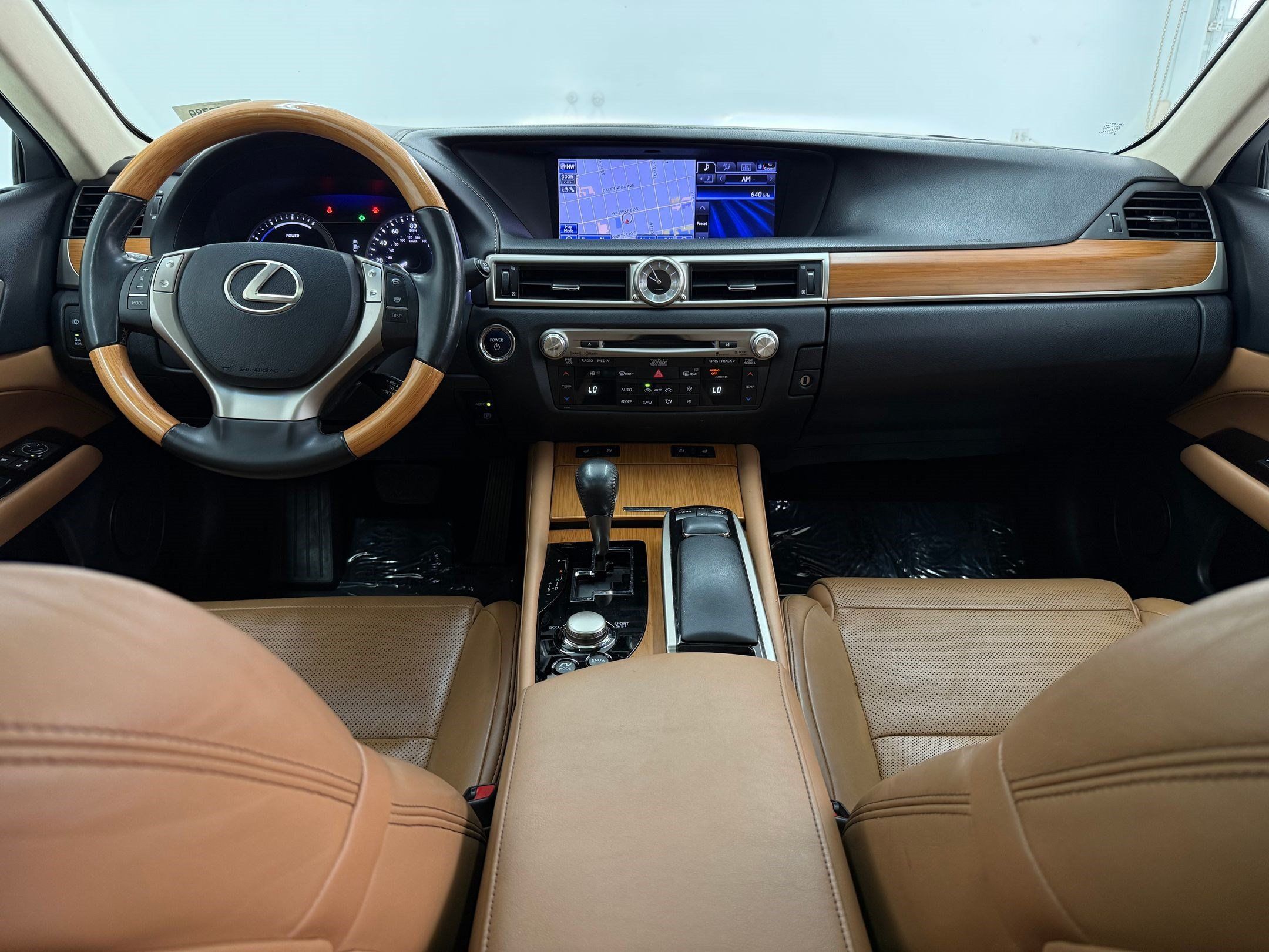 Used 2013 Lexus GS 450h w/ Luxury Pkg RWD image 12