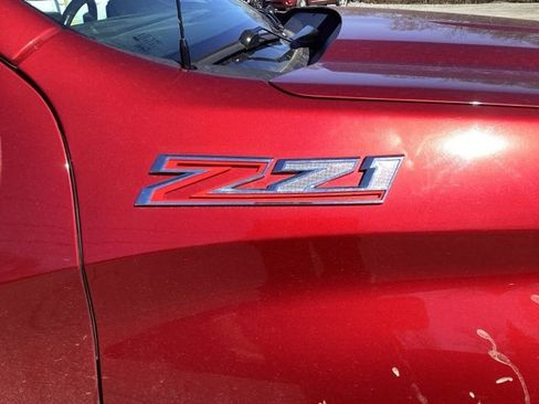 Used 2022 Chevrolet Silverado 1500 LT image 10