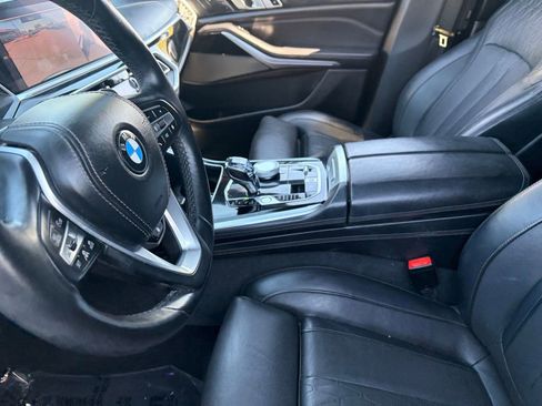 Used 2019 BMW X5 xDrive40i w/ Premium Package AWD/4WD image 18