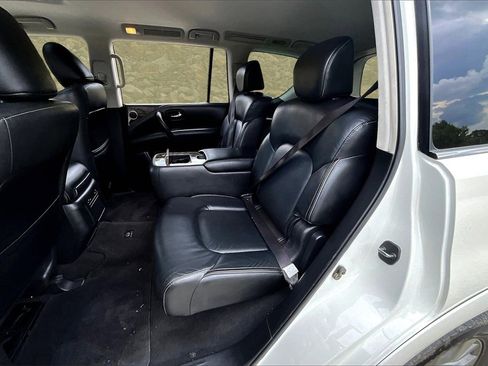Used 2017 INFINITI QX80 4WD image 25