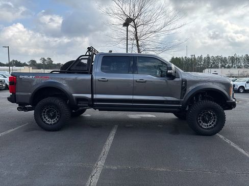 Used 2023 Ford F250 Lariat w/ Lariat Ultimate Package image 4