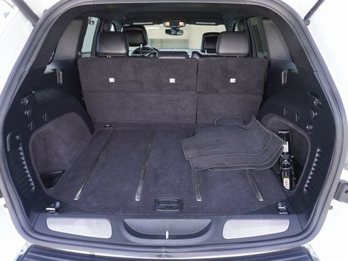 Used 2017 Jeep Grand Cherokee Limited image 7