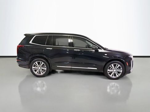 Used 2021 Cadillac XT6 Premium Luxury w/ LPO, Floor Liner Package AWD/4WD image 11