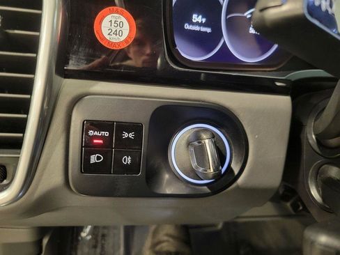 Used 2021 Porsche Cayenne S w/ Premium Package Plus image 13