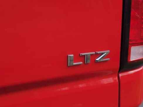 Used 2024 Chevrolet Silverado 2500 LTZ w/ LTZ Plus Package image 11