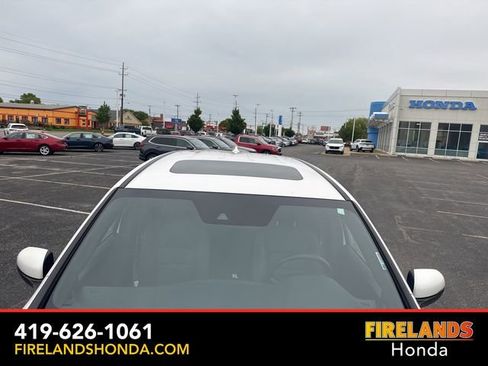 Used 2025 Honda Passport EX-L image 9