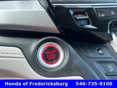 Used 2026 Honda Odyssey EX-L image 19