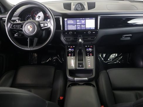 Used 2023 Porsche Macan S image 25