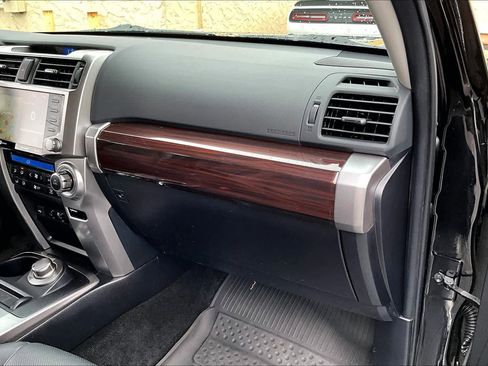 Certified 2022 Toyota 4Runner Limited image 17