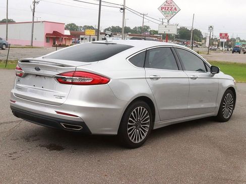 Used 2019 Ford Fusion Titanium AWD/4WD image 7
