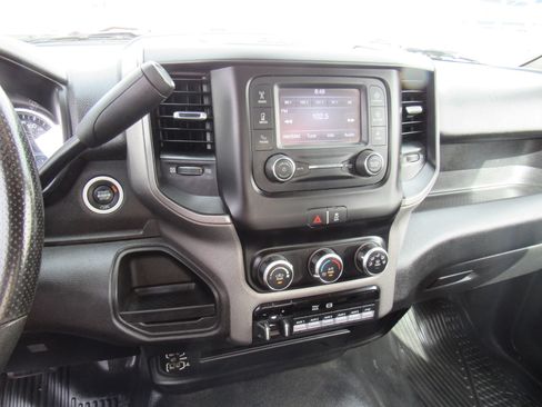 Used 2020 RAM 5500 Tradesman RWD image 11