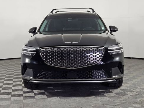 Used 2024 Genesis Electrified GV70 Advanced image 2
