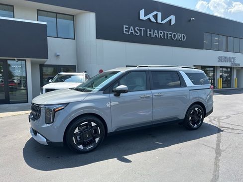 New 2026 Kia Carnival EX image 1