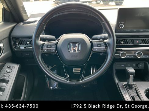 Used 2025 Honda Civic Sport image 12
