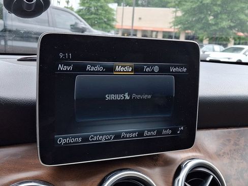 Used 2020 Mercedes-Benz GLA 250 image 17