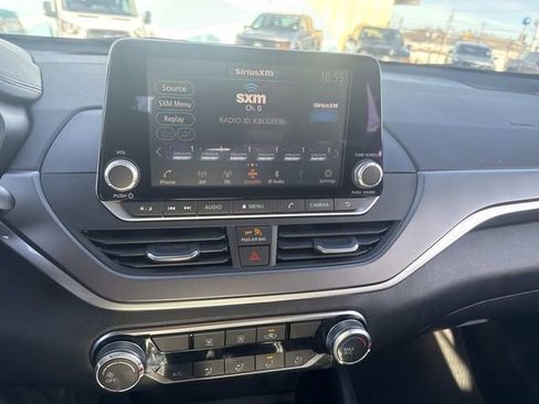 Used 2023 Nissan Altima 2.5 SR image 28